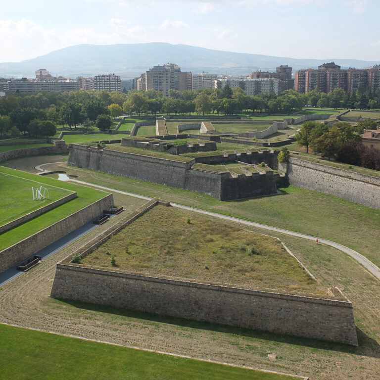 Descubriendo la Historia de las murallas de Pamplona